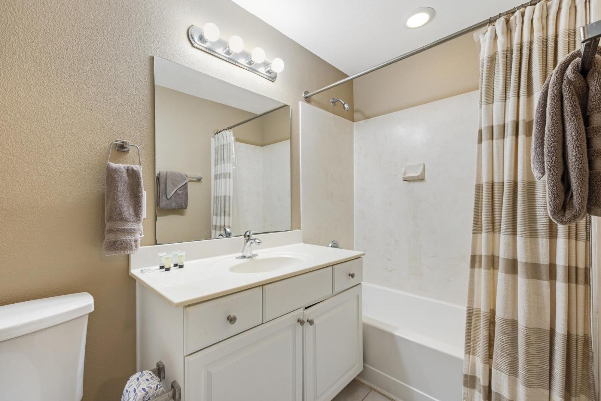 Exceptional Tidewater 403 Overlooking The Gulf! Stunning! Casa de Férias Panama City Beach